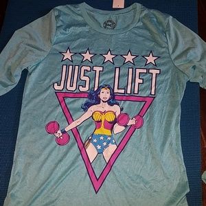 DC comics wonder woman shirt